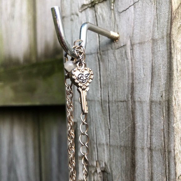 Betsey Johnson Pink Heart Necklace - Picture 5 of 6